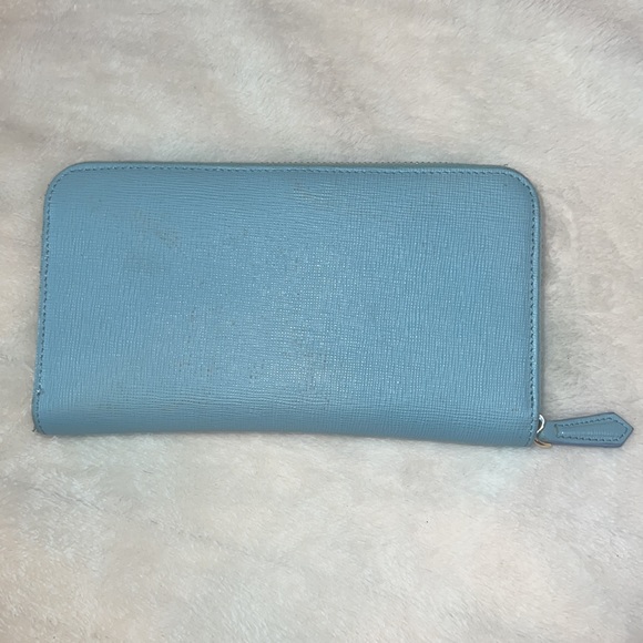 Authentic Rare Fendi Flower Wallet - Picture 2 of 9